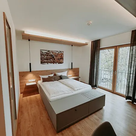Kolping-hotel 3* שוויינפורט