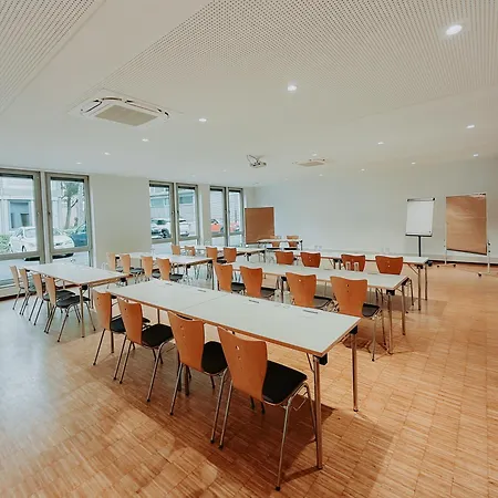 Kolping-hotel מלון 3*