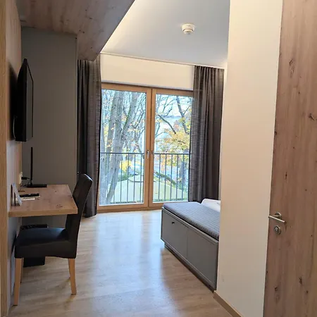 Kolping-hotel 3* שוויינפורט