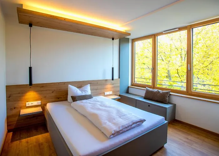 מלון Kolping-hotel 3*